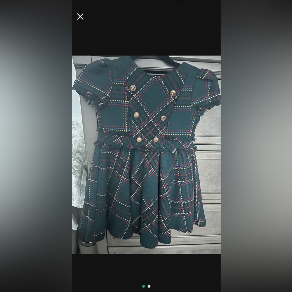 Green Pleated Buttoned Sundress with Collar